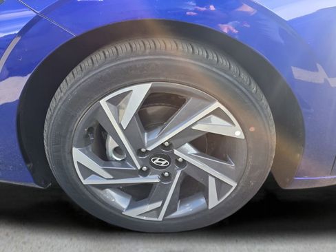 New 2025 Hyundai Elantra Sport image 24