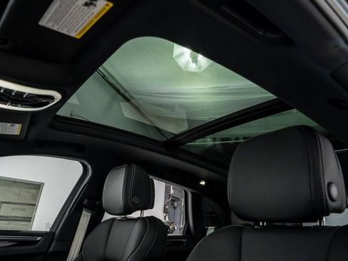 New 2026 Porsche Macan image 27