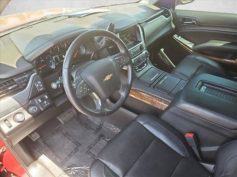 Used 2020 Chevrolet Tahoe Premier w/ Max Trailering Package AWD/4WD image 13
