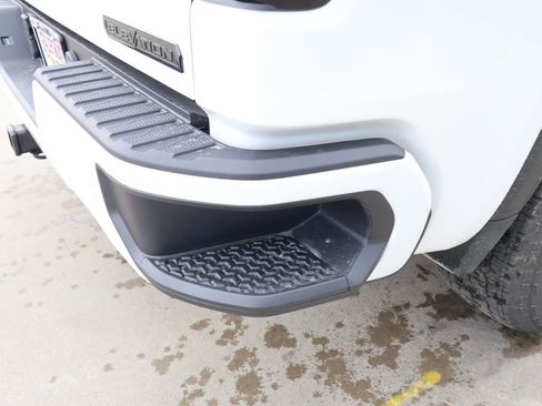 New 2026 GMC Sierra 1500 Elevation w/ Elevation Premium Package AWD/4WD image 38