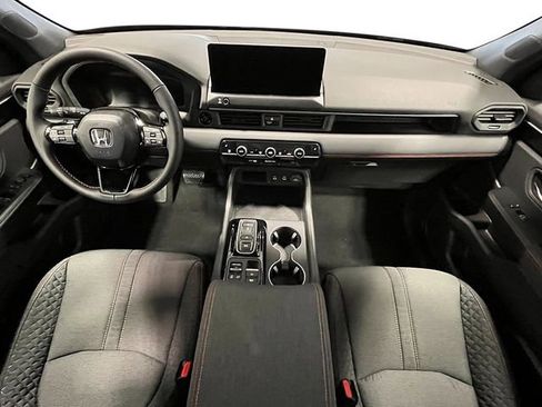 New 2026 Honda Pilot Sport image 13