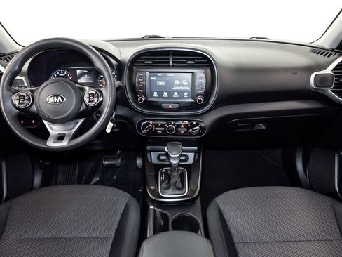 Used 2020 Kia Soul LX FWD image 22