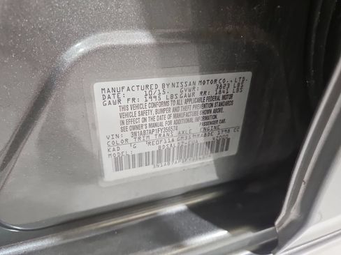 Used 2015 Nissan Sentra SV FWD image 29
