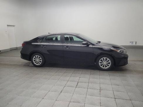 Used 2024 Kia Forte LX FWD image 10