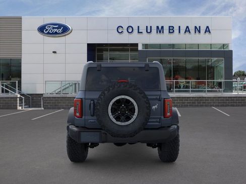 New 2025 Ford Bronco Outer Banks w/ Sasquatch Package image 5