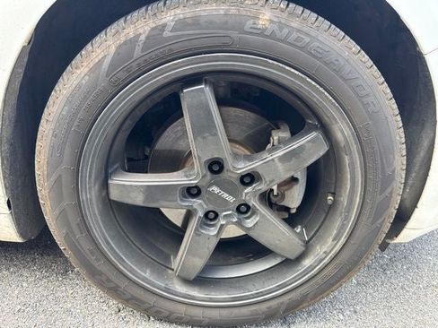 Used 2016 Ford Fusion SE w/ Equipment Group 201A AWD/4WD image 23