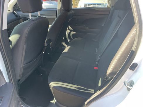 Used 2015 Mitsubishi Outlander Sport ES image 23