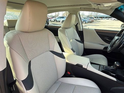 Used 2023 Lexus ES 350 w/ Premium Package image 49