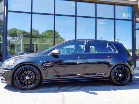 Used 2019 Volkswagen Golf R 4-Door AWD/4WD image 7