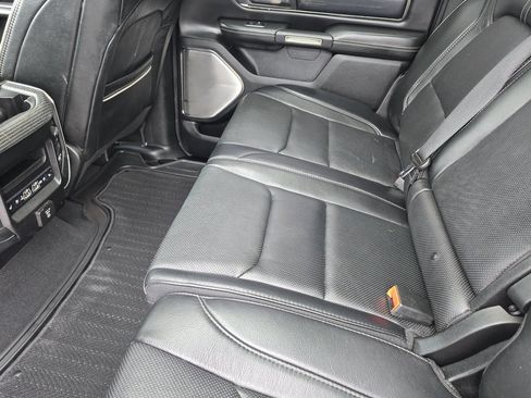 Used 2019 RAM 1500 Limited AWD/4WD image 14