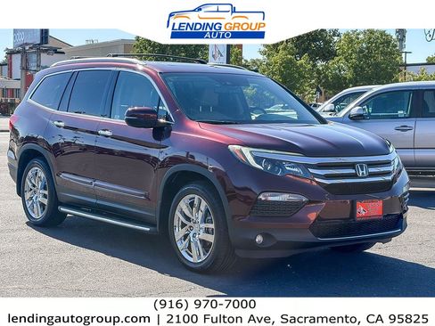 Used 2017 Honda Pilot Elite image 5