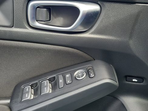 Used 2025 Honda Civic Sport image 16