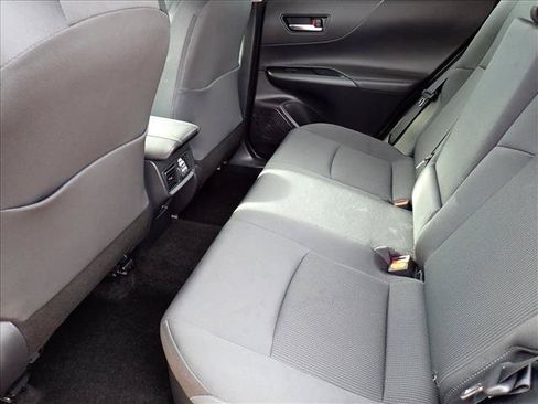 Used 2024 Toyota Venza LE AWD/4WD image 10