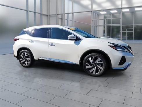 Certified 2022 Nissan Murano SL image 2