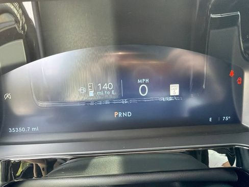 Used 2023 Lincoln Corsair Reserve AWD/4WD image 3