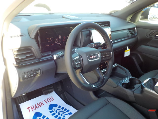 New 2027 GMC Terrain AT4 w/ Convenience Package III AWD/4WD image 17