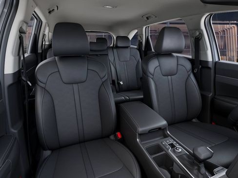 New 2026 Kia Sorento S FWD image 17