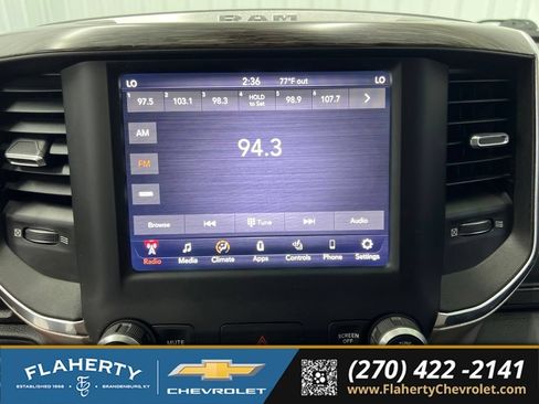 Used 2019 RAM 1500 Laramie AWD/4WD image 28