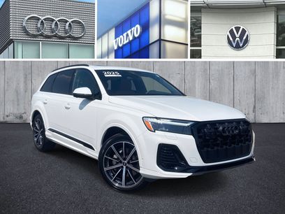 Certified 2025 Audi Q7 2.0T Premium Plus