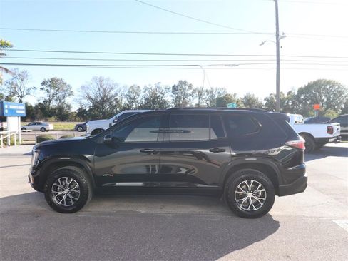 Used 2024 GMC Acadia AT4 w/ Luxury Package image 7