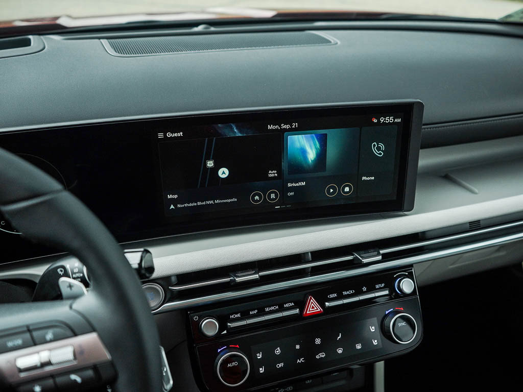 New 2026 Hyundai Tucson Limited AWD/4WD image 24
