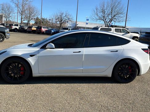 Used 2023 Tesla Model 3 Performance image 8