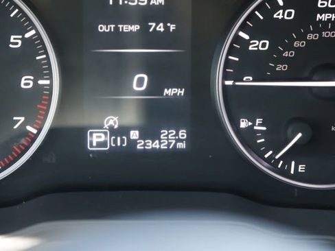 Used 2024 Subaru Crosstrek 2.0i Premium AWD/4WD image 31