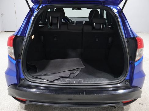 Used 2019 Honda HR-V Sport image 19