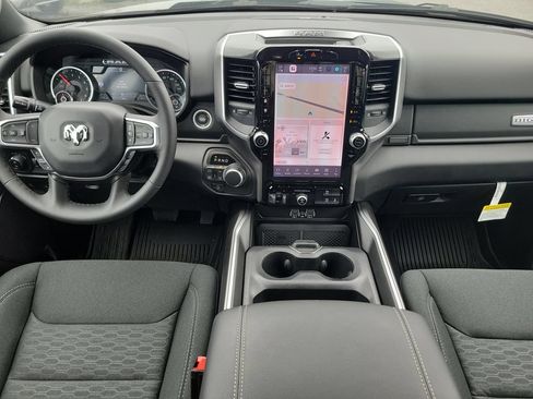 Used 2025 RAM 1500 Big Horn AWD/4WD image 20