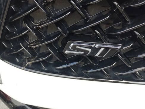 Used 2024 Buick Envision Sport Touring AWD/4WD image 3