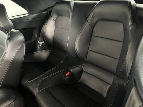 Used 2022 Ford Mustang Premium image 19