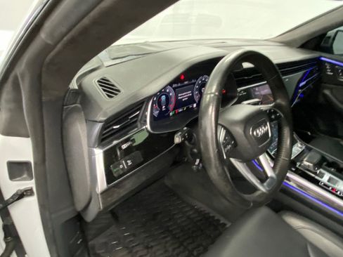 Used 2019 Audi Q8 Prestige AWD/4WD image 35
