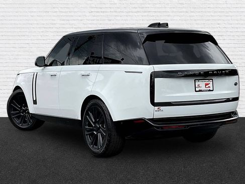 Used 2023 Land Rover Range Rover SE AWD/4WD image 4
