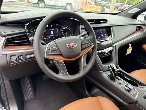 New 2026 Cadillac XT5 Premium Luxury w/ Driver Assist Package AWD/4WD image 33