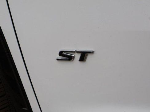 New 2026 Buick Enclave Sport Touring w/ Power Package image 22