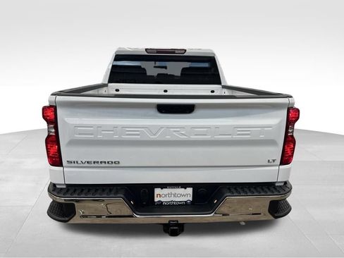 Used 2022 Chevrolet Silverado 1500 LT AWD/4WD image 20