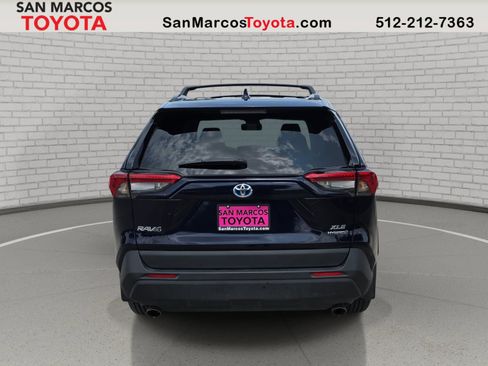 Used 2023 Toyota RAV4 XLE w/ Convenience Package AWD/4WD image 7