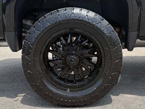 Used 2026 GMC Sierra 2500 AT4 w/ AT4 Premium Plus Package AWD/4WD image 42