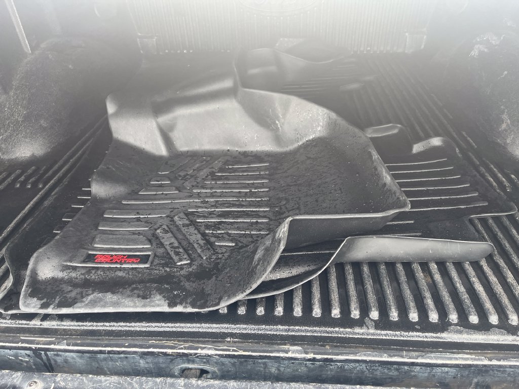 Used 2018 Ford F150 XLT w/ Equipment Group 302A Luxury AWD/4WD image 45