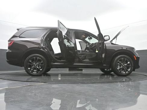 Used 2025 Dodge Durango GT w/ Blacktop Package AWD/4WD image 63