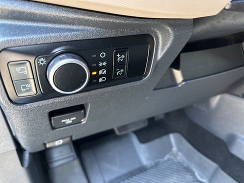 Used 2024 Ford Bronco Wildtrak image 16