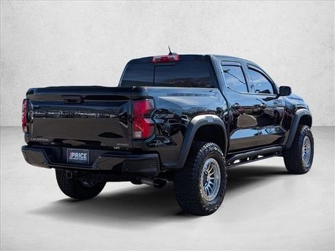 Used 2024 Chevrolet Colorado ZR2 w/ Safety Package AWD/4WD image 5