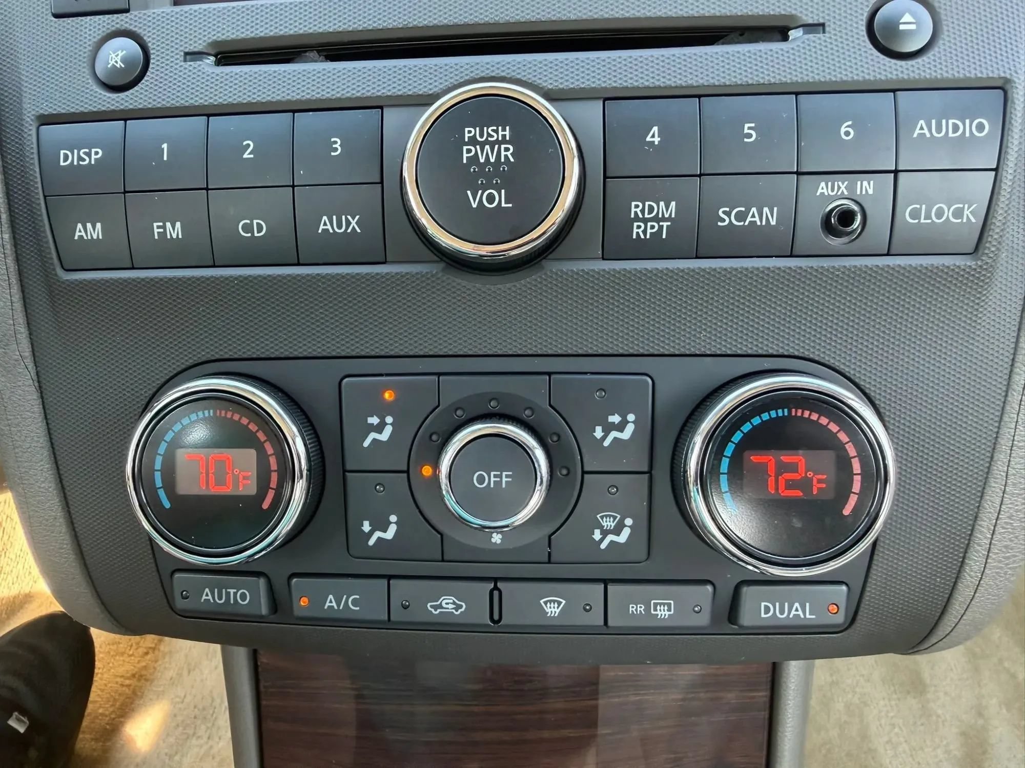 Used 2010 Nissan Altima Hybrid Sedan w/ Convenience Pkg FWD image 20