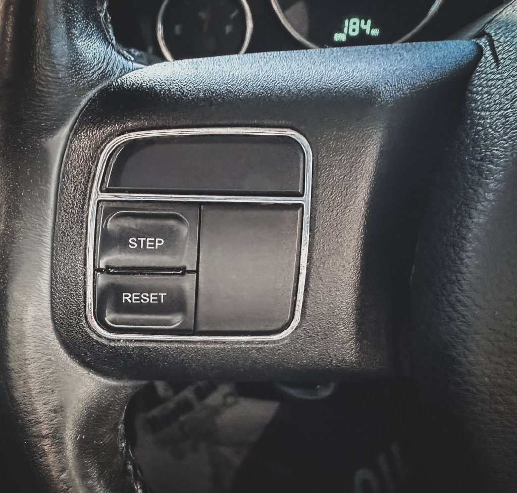 Used 2012 Jeep Wrangler Sport AWD/4WD image 4