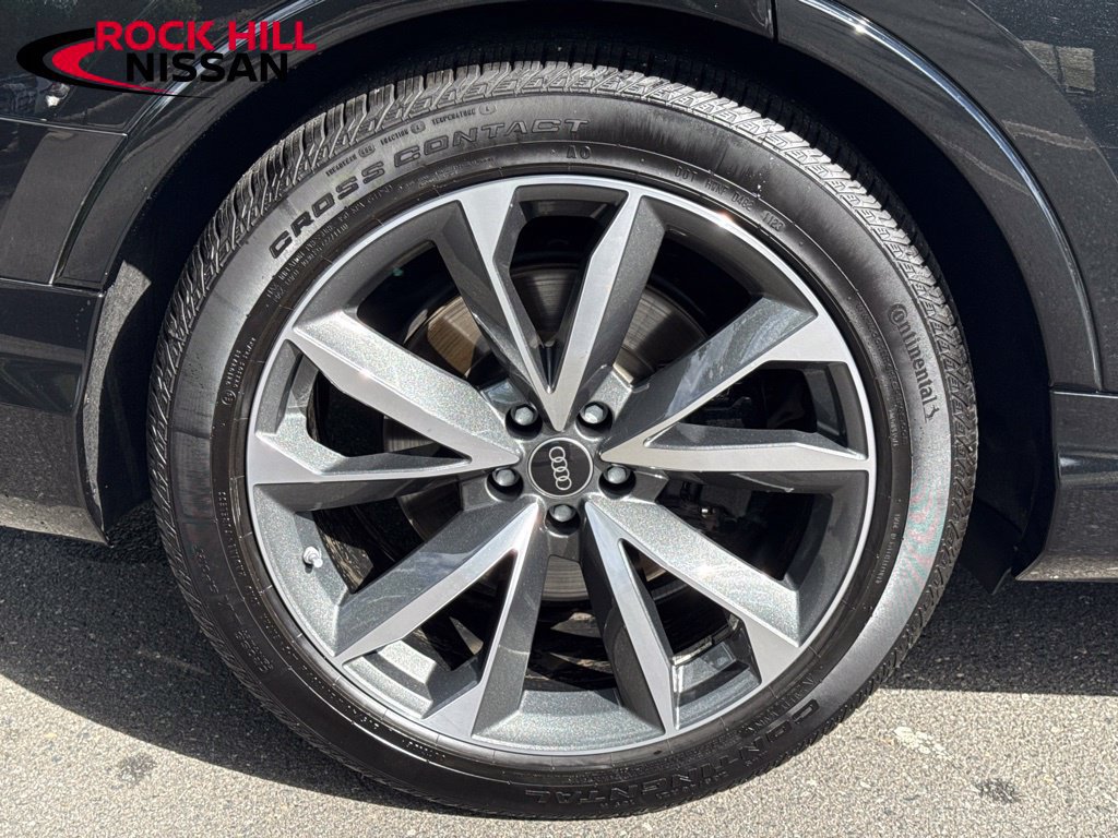 Used 2023 Audi SQ7 Prestige AWD/4WD image 12