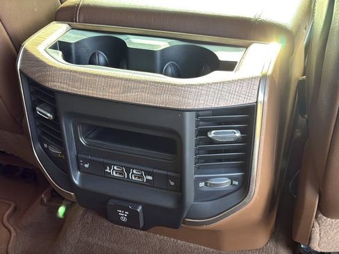 Used 2020 RAM 1500 Limited w/ Trailer Tow Group AWD/4WD image 15