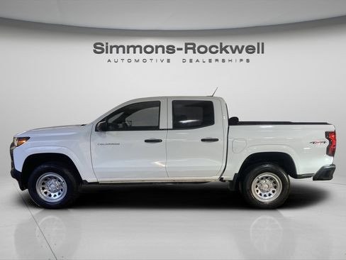 Used 2023 Chevrolet Colorado W/T w/ WT Convenience Package image 8