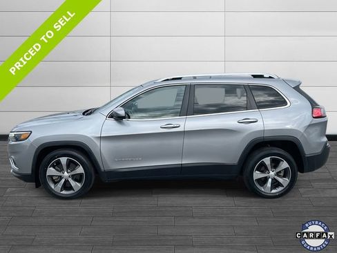 Used 2019 Jeep Cherokee Limited image 6