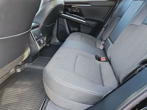 Used 2024 Toyota bZ4X XLE w/ Weather Package image 21