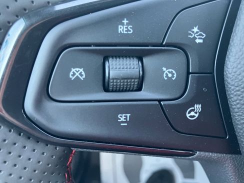 New 2026 Chevrolet Trax RS w/ Driver Confidence Package FWD image 17